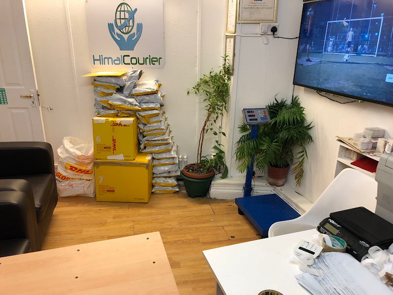Himal Courier