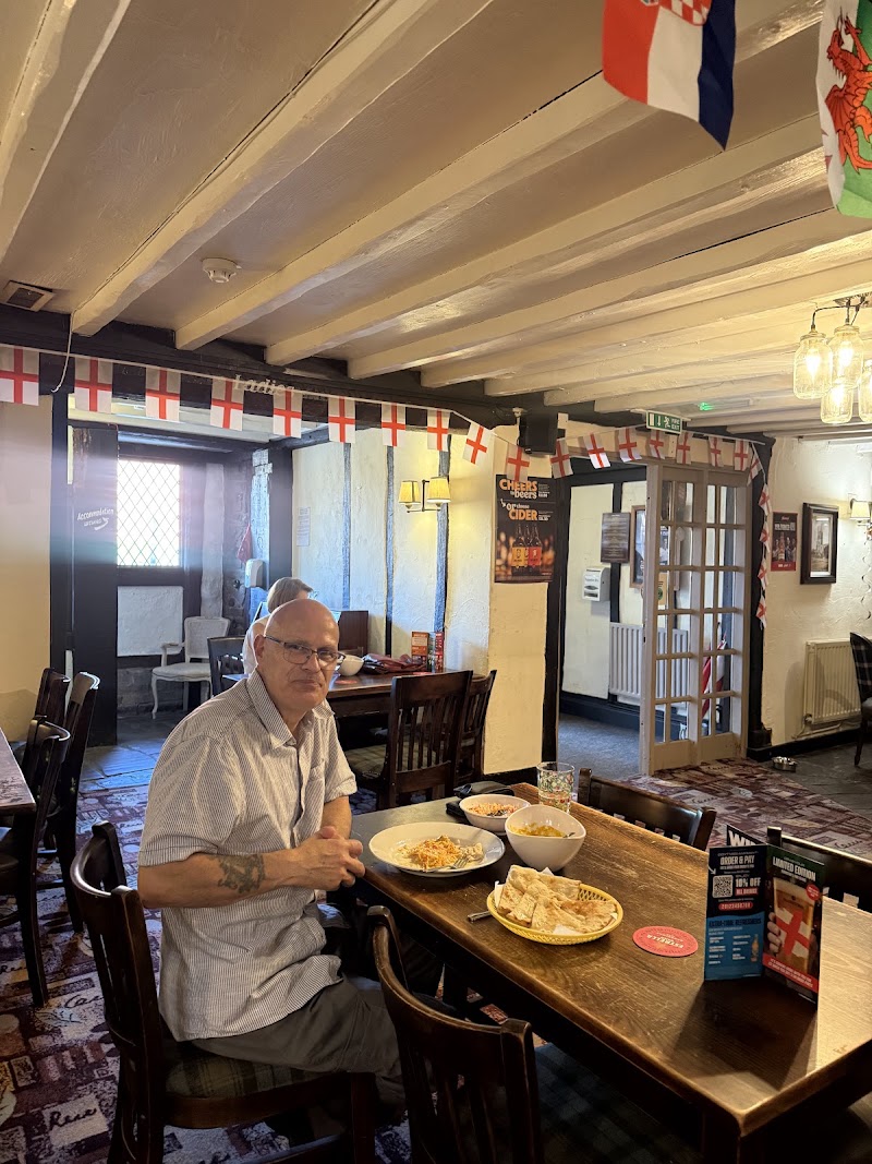 Gurkha Curry Chequers Country Inn