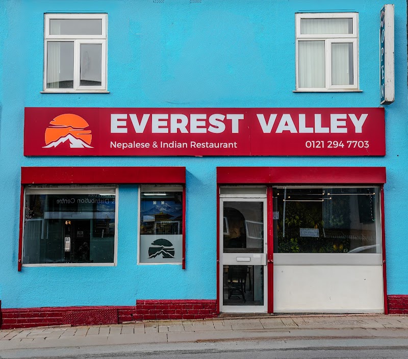 Everest Valley